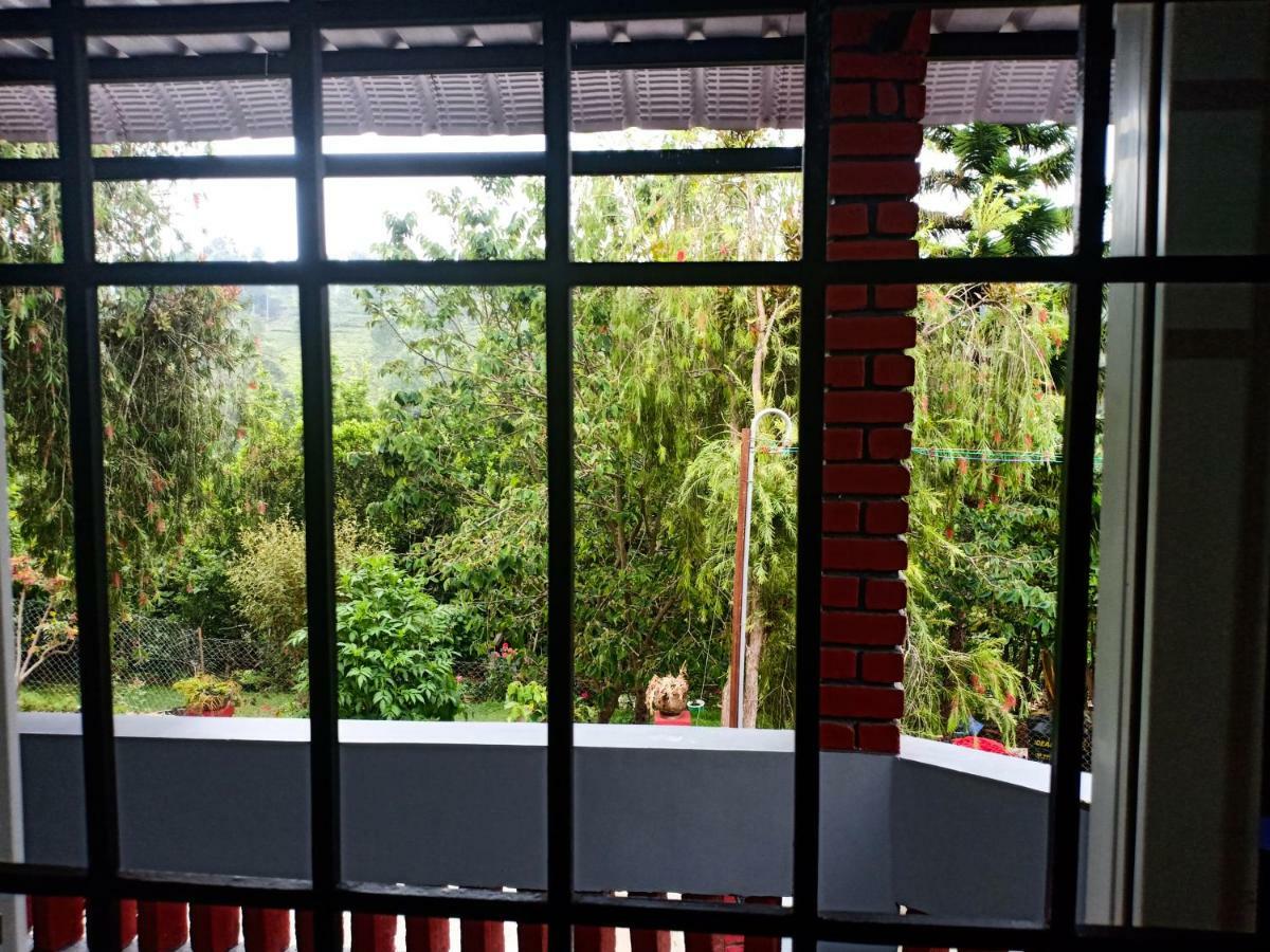 Pear Tree Inn Villa Kotagiri Luaran gambar